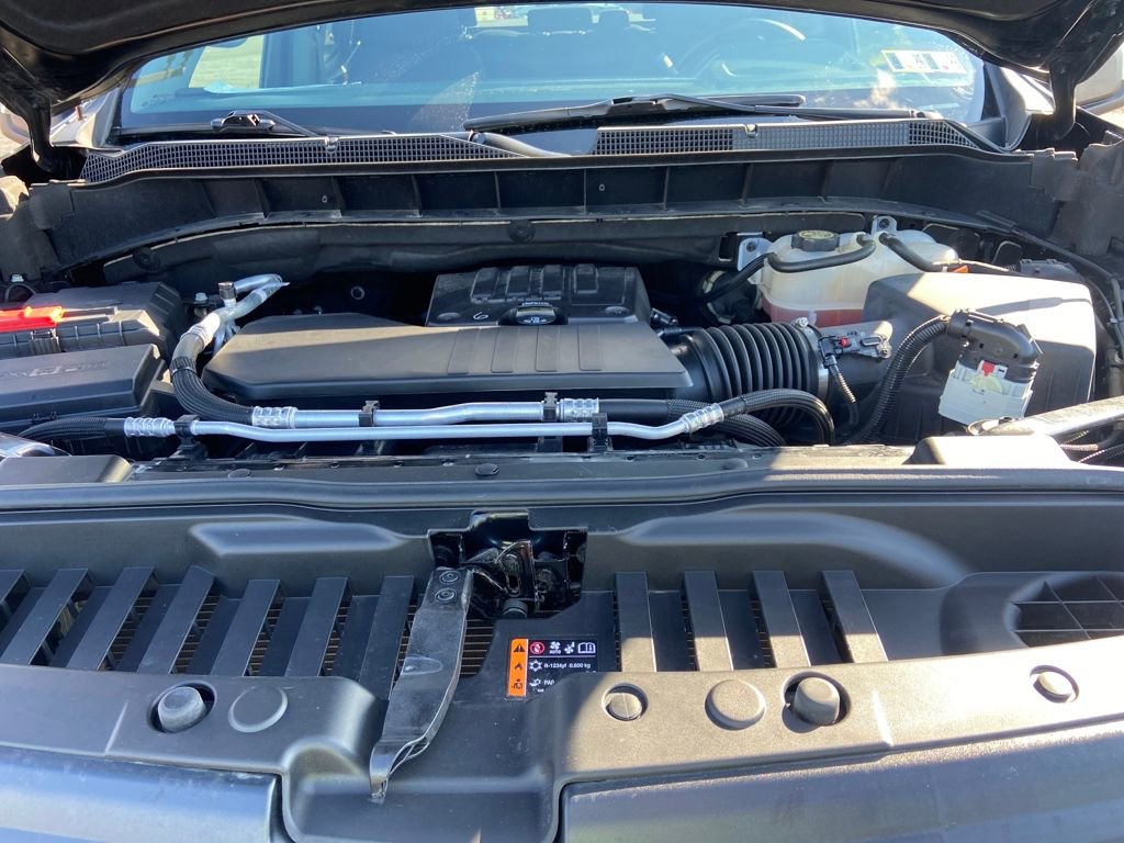 Used 2023 Chevrolet Silverado 1500 LT image 10