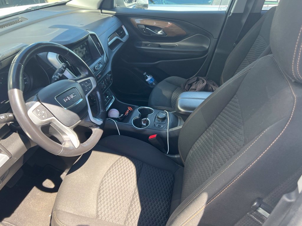 Used 2019 GMC Terrain SLE w/ Driver Convenience Package FWD image 7