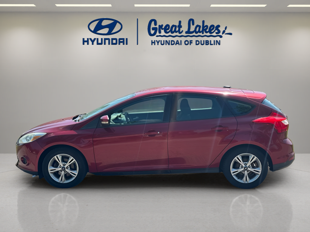 Used 2013 Ford Focus SE FWD image 2