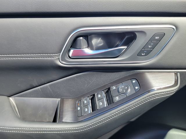 New 2026 Nissan Rogue Platinum w/ Platinum Premium Package image 14