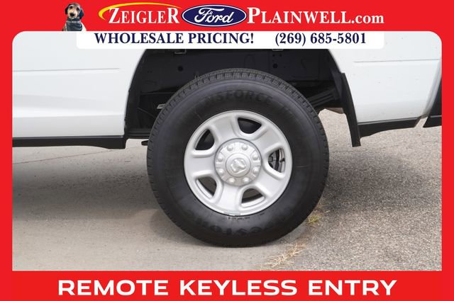Used 2023 RAM 3500 Tradesman w/ Convenience Group image 9