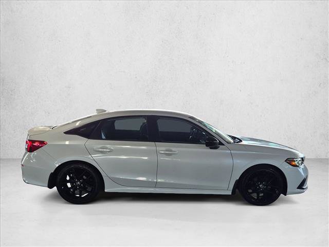 Used 2023 Honda Civic Sport image 4