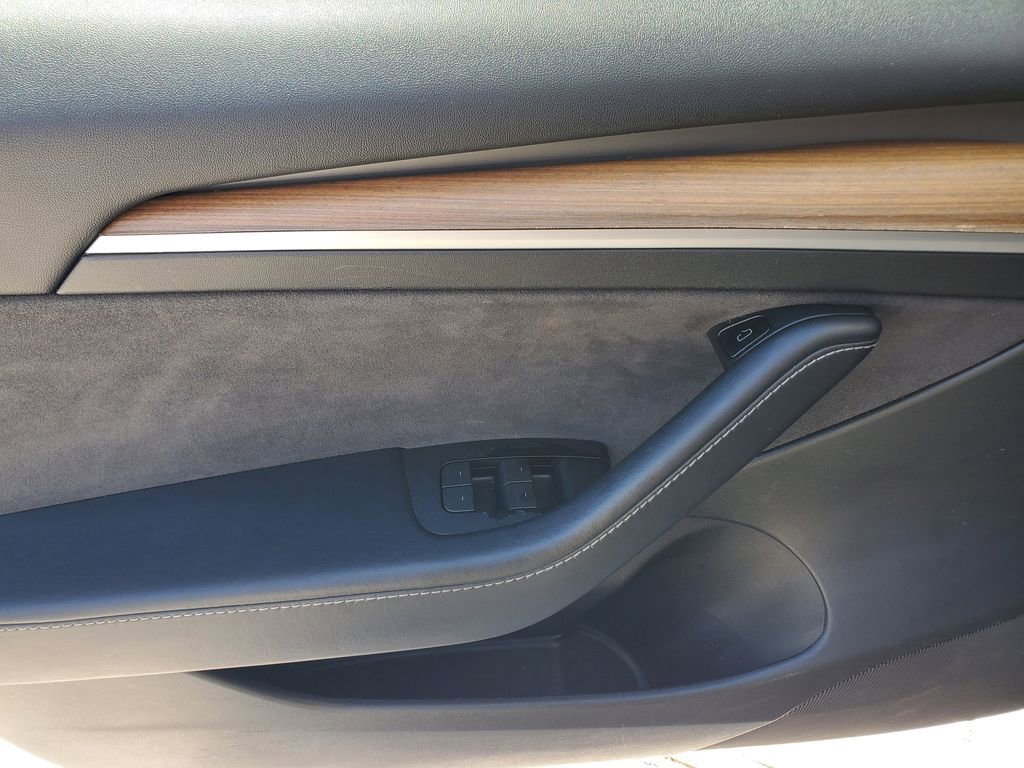 Used 2022 Tesla Model 3 image 20