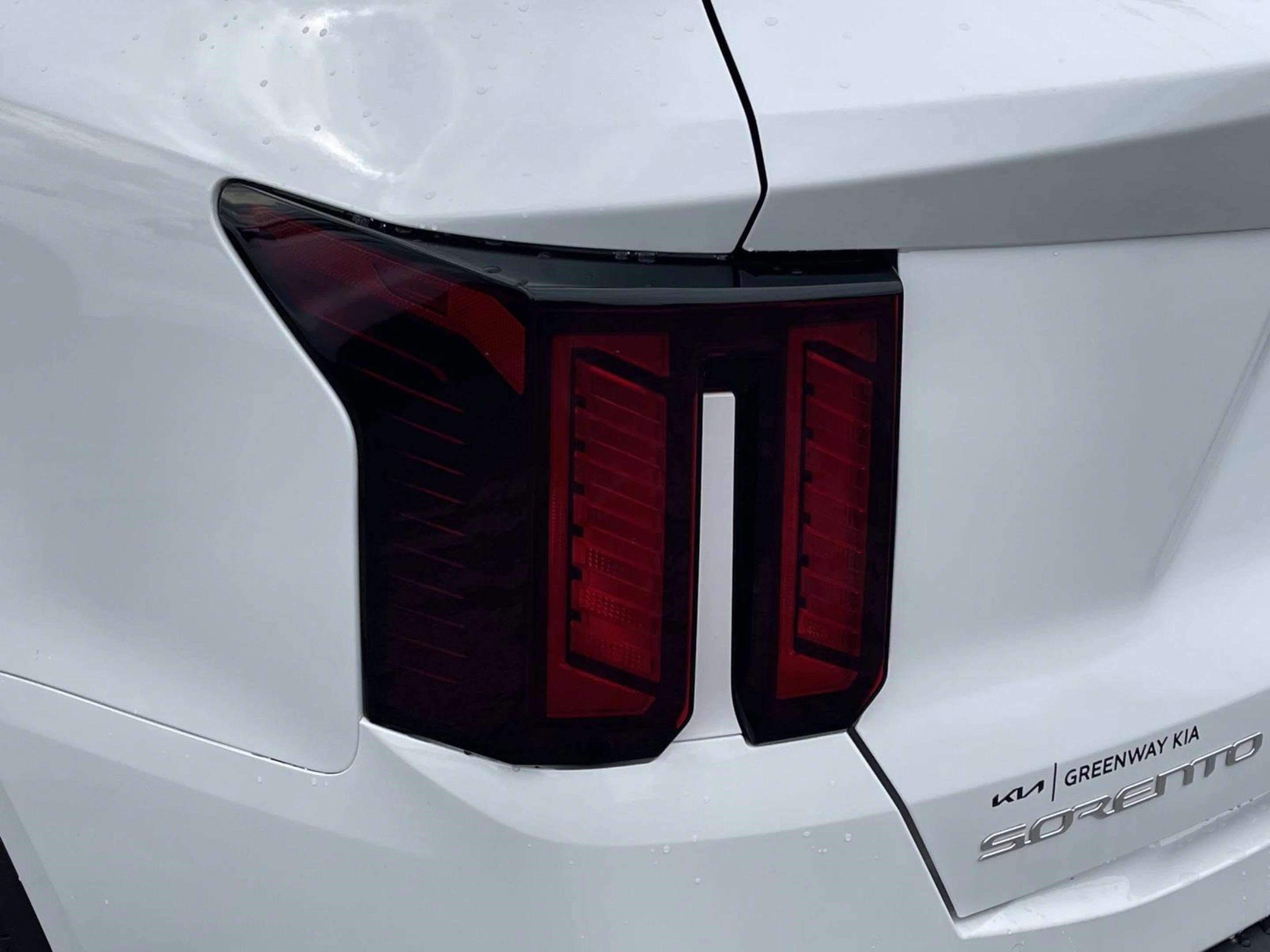 New 2026 Kia Sorento S image 10