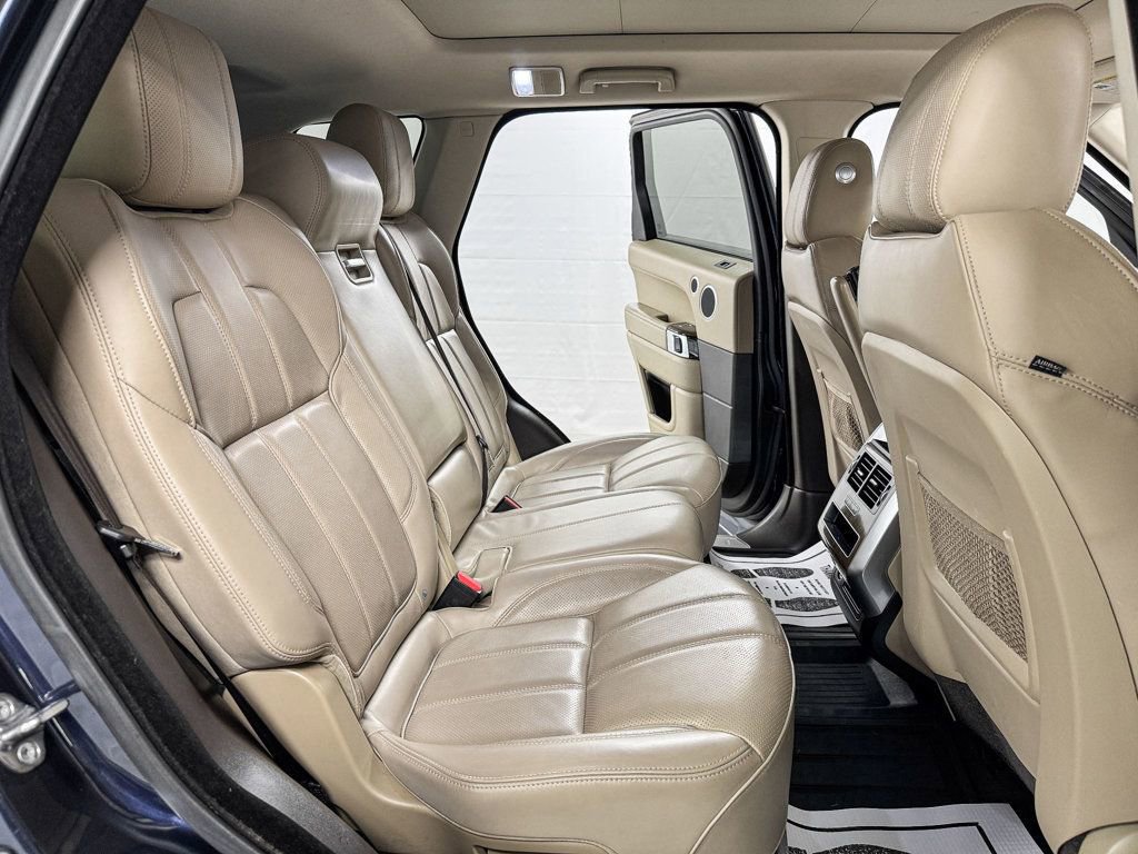 Used 2016 Land Rover Range Rover Sport HSE image 11