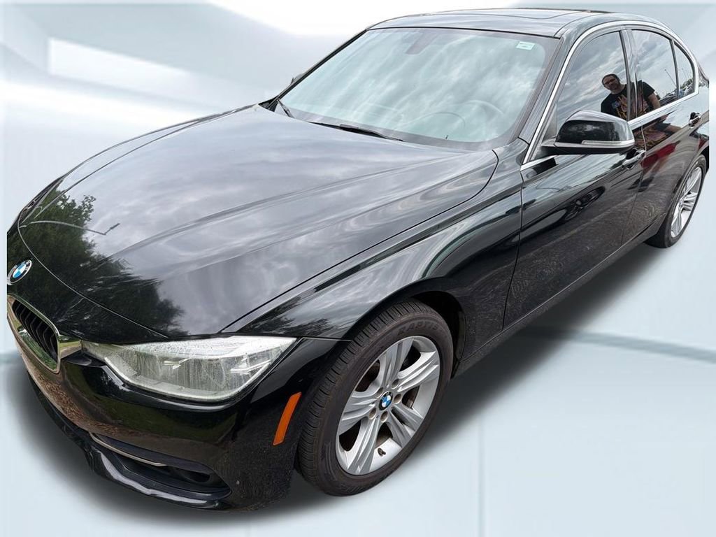 Used 2017 BMW 330i Sedan RWD image 11