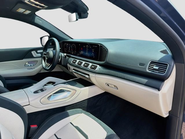 Used 2025 Mercedes-Benz GLE 53 AMG 4MATIC Coupe image 14
