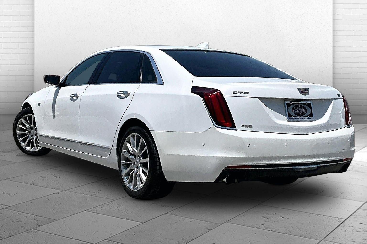 Used 2017 Cadillac CT6 Luxury AWD/4WD image 10