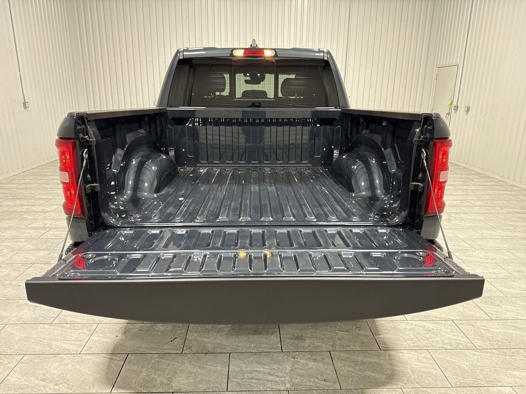 Used 2025 RAM 1500 Lone Star AWD/4WD image 27
