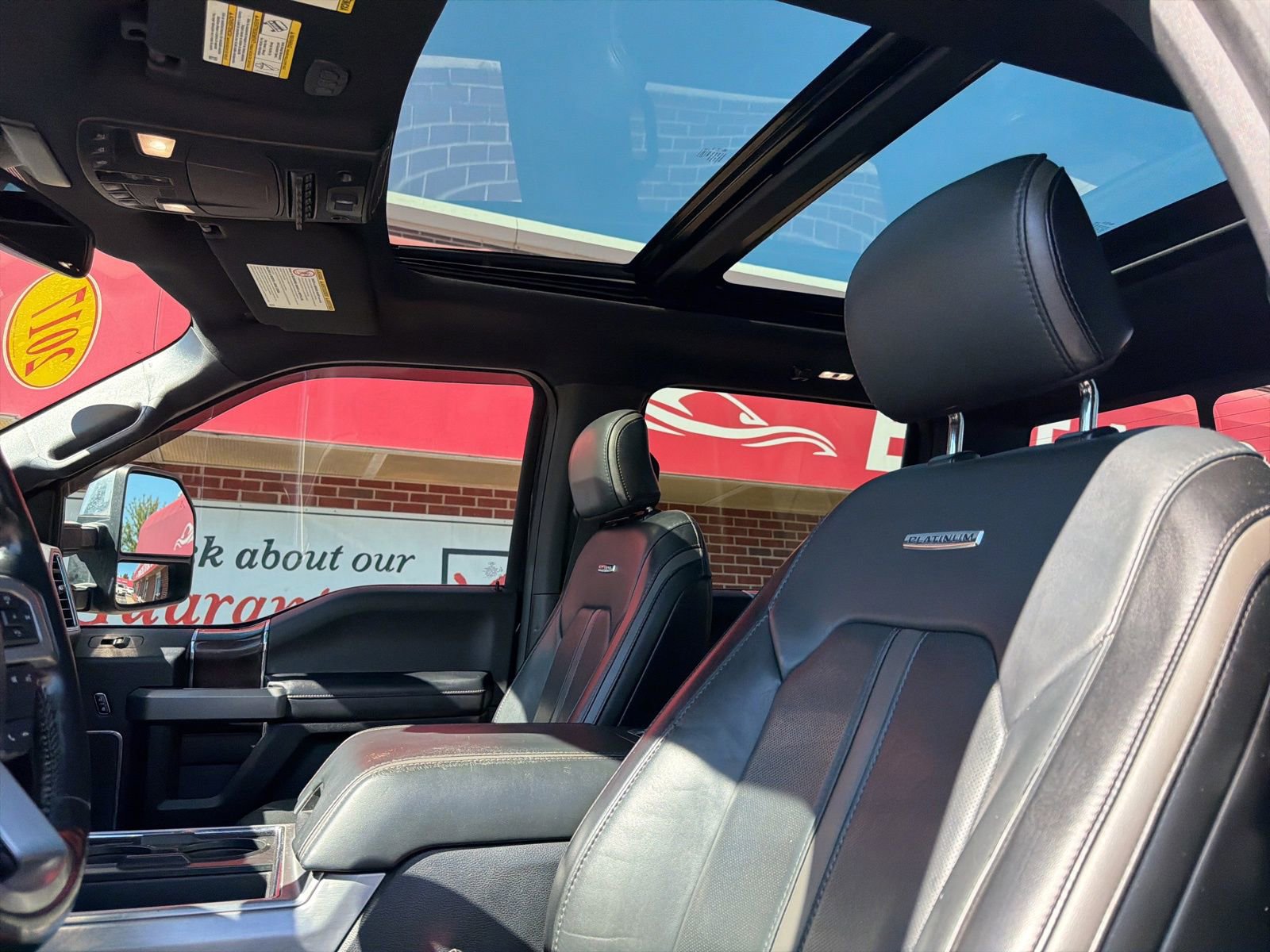 Used 2017 Ford F250 Platinum w/ Platinum Ultimate Package image 22