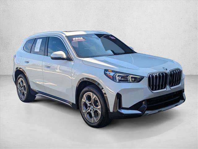Used 2025 BMW X1 xDrive28i image 3