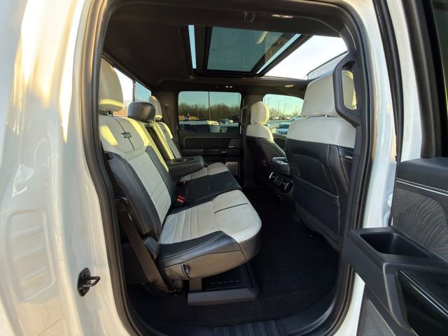 Used 2022 Ford F150 Lightning Platinum image 11