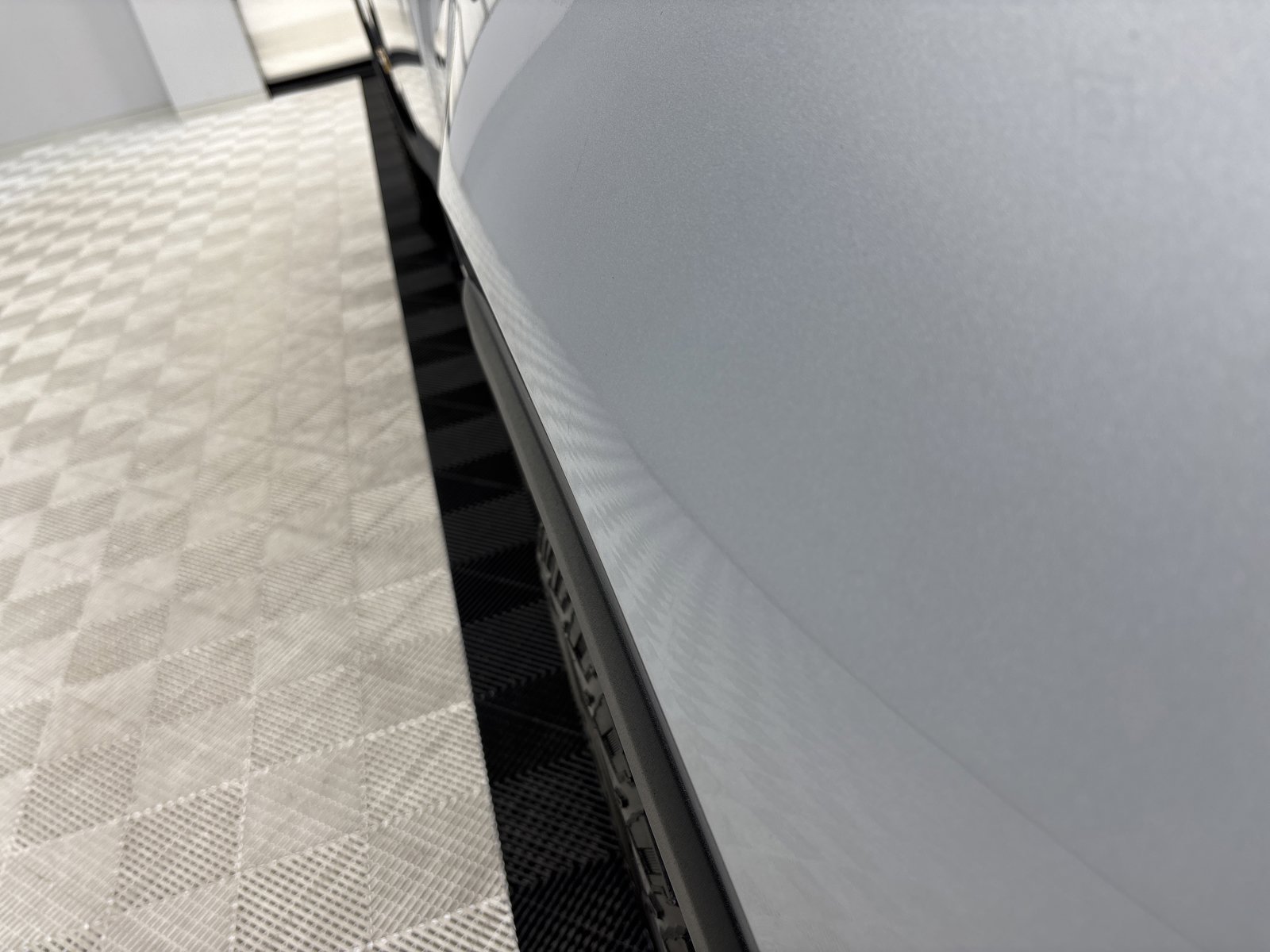 Used 2023 Rivian R1T Adventure image 33