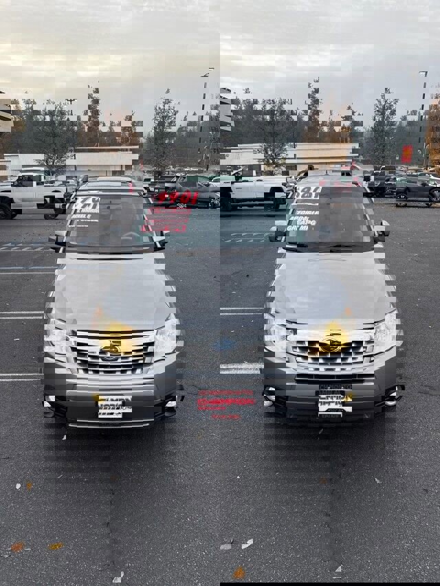 Used 2011 Subaru Forester 2.5X Limited image 3