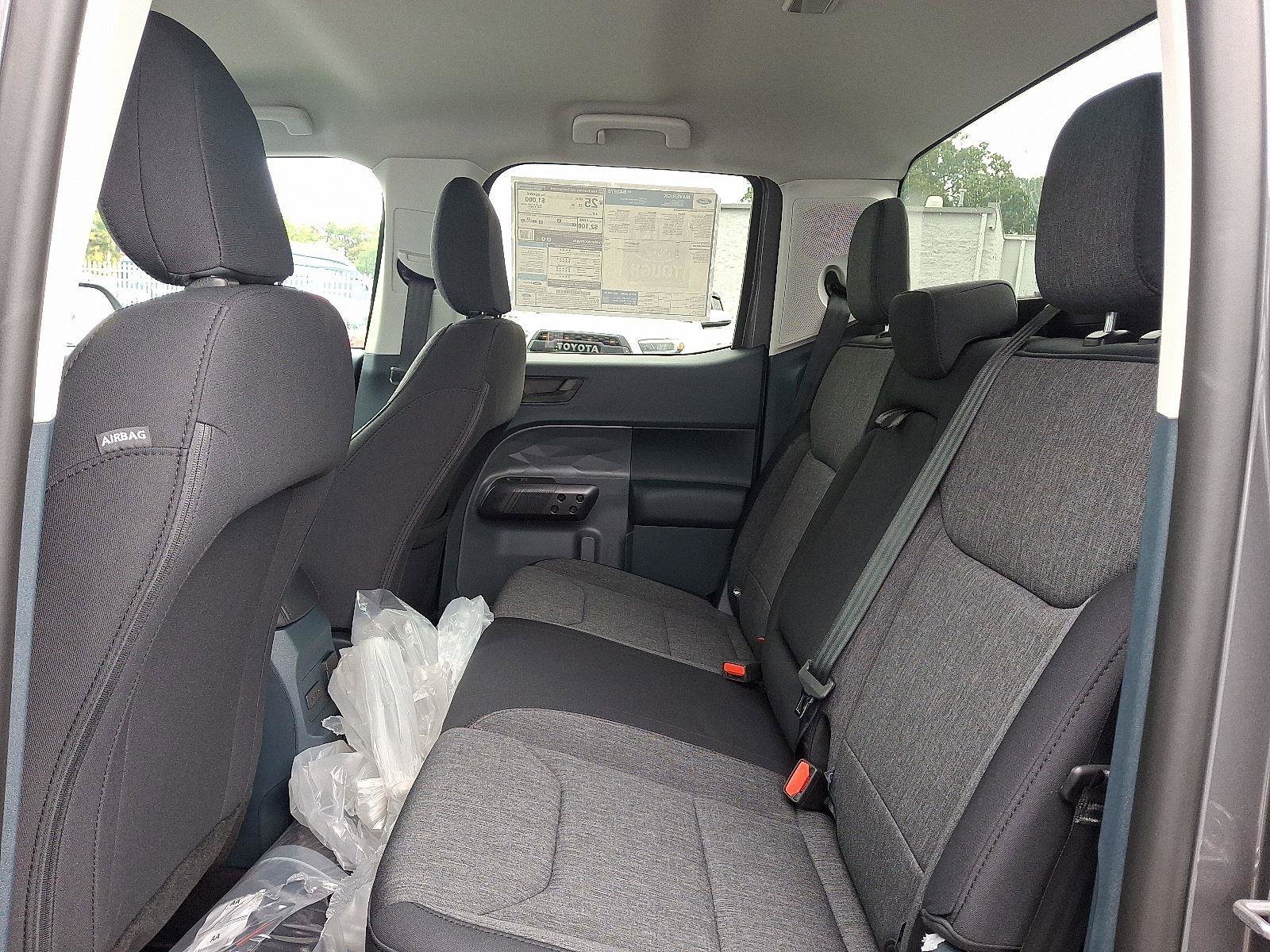New 2025 Ford Maverick XLT w/ XLT Luxury Package image 8