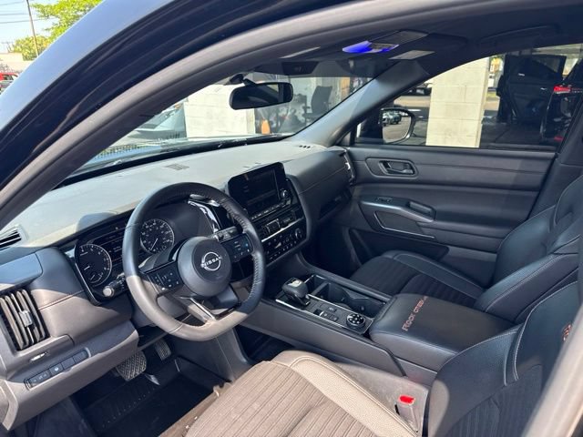 Used 2023 Nissan Pathfinder Rock Creek AWD/4WD image 9