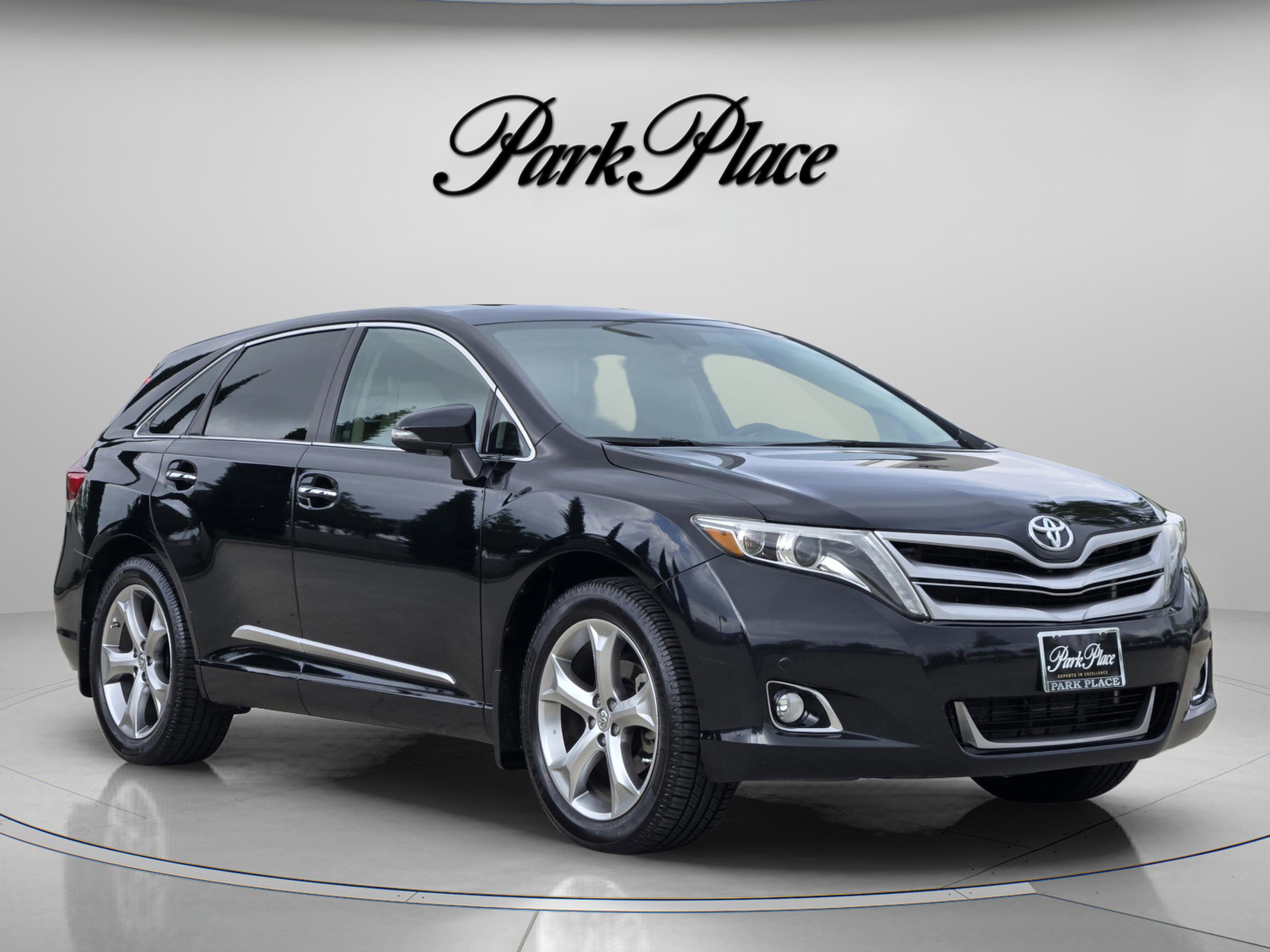 Used 2014 Toyota Venza Limited w/ Tow Prep Package AWD/4WD image 7