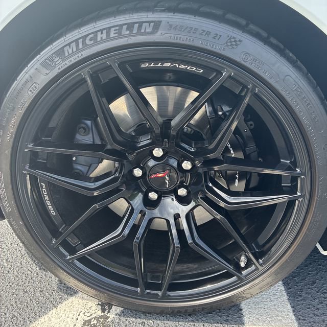 Used 2024 Chevrolet Corvette Z06 image 11