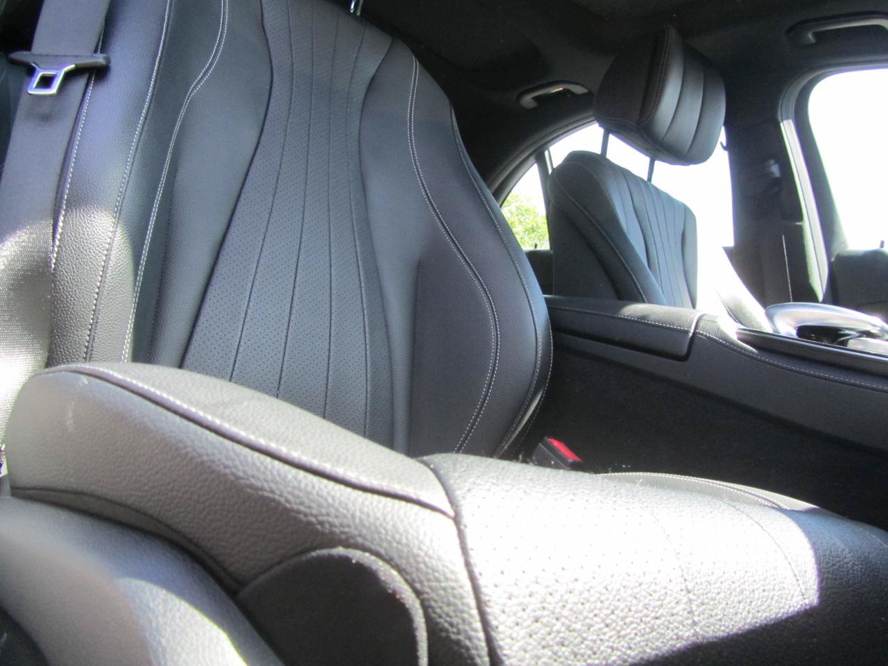 Used 2017 Mercedes-Benz E 300 4MATIC image 22