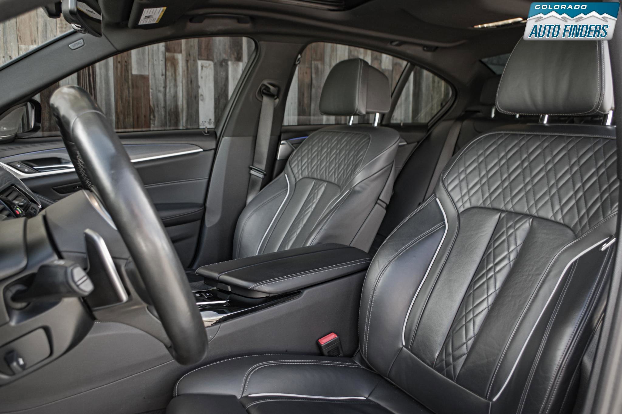 Used 2021 BMW M550i xDrive w/ Premium Package image 13