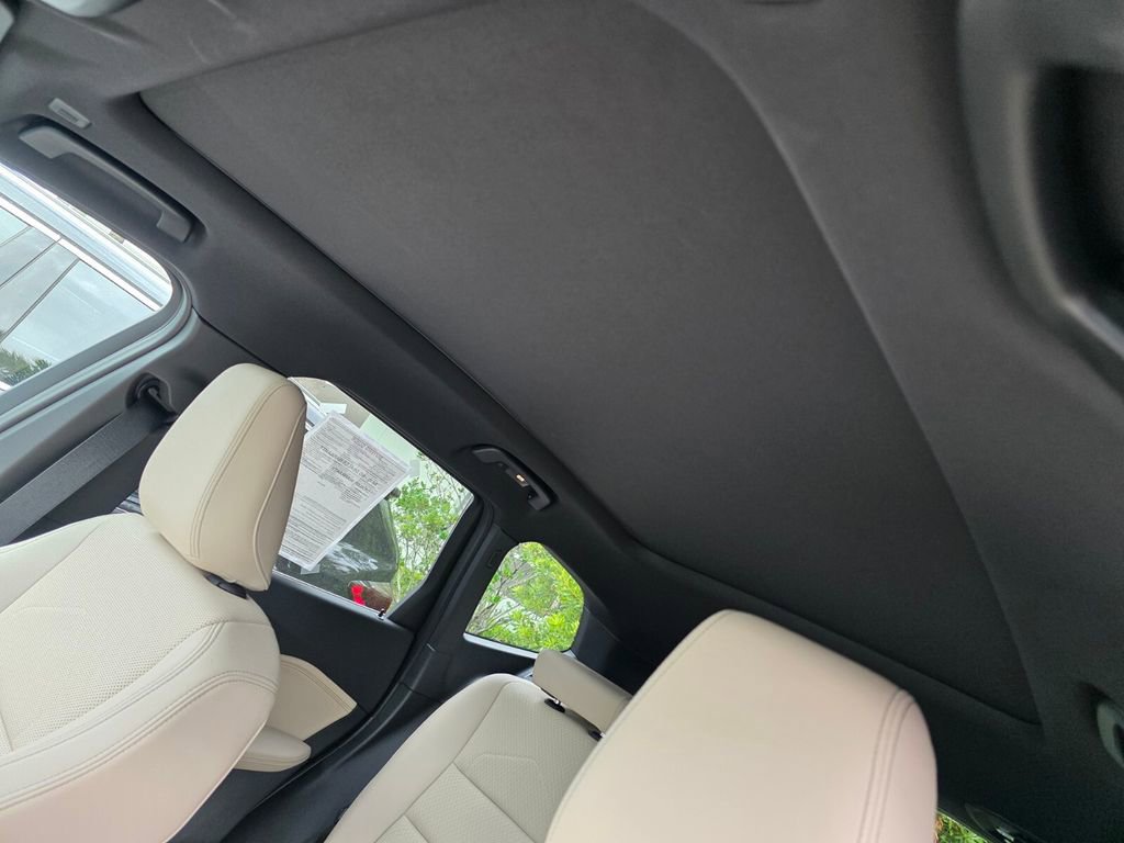 Certified 2023 BMW X1 xDrive28i w/ Convenience Package AWD/4WD image 12