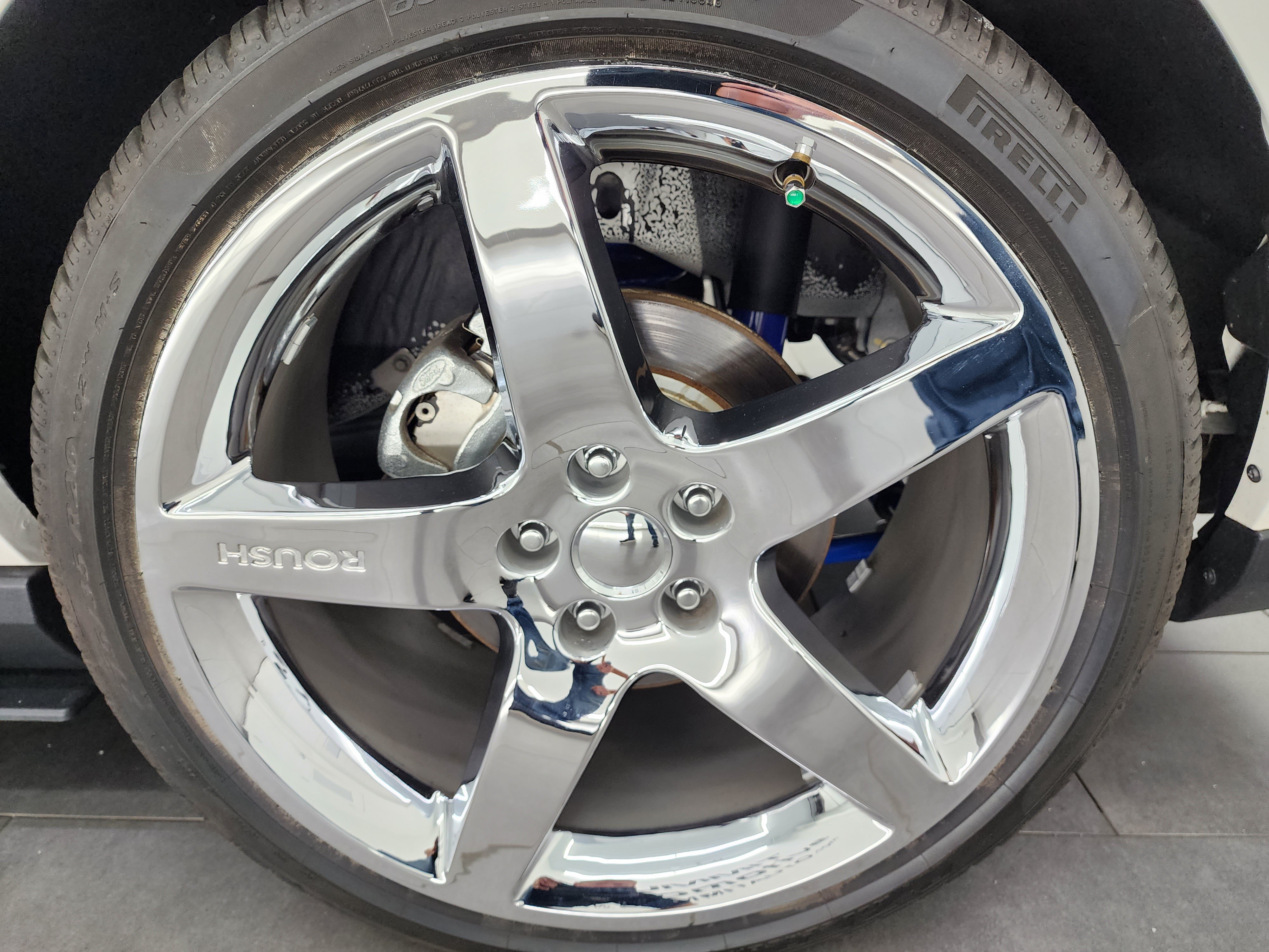 Used 2011 Ford Mustang GT Premium w/ Security Pkg RWD image 51