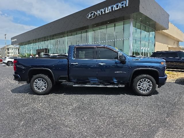 Used 2020 Chevrolet Silverado 2500 High Country w/ Z71 Off-Road Package AWD/4WD image 25