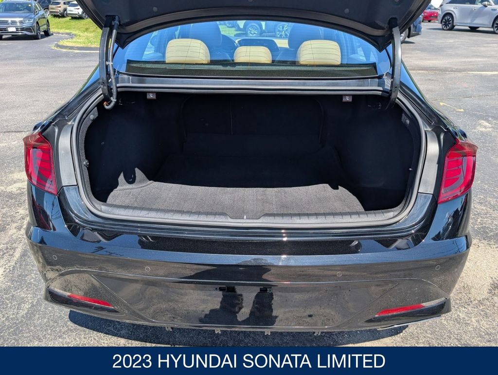 Certified 2023 Hyundai Sonata Limited FWD image 32