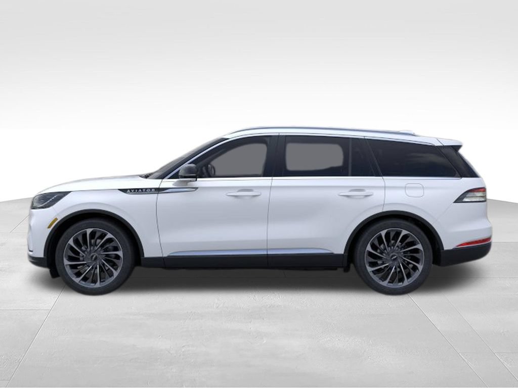 New 2026 Lincoln Aviator Reserve AWD/4WD image 3