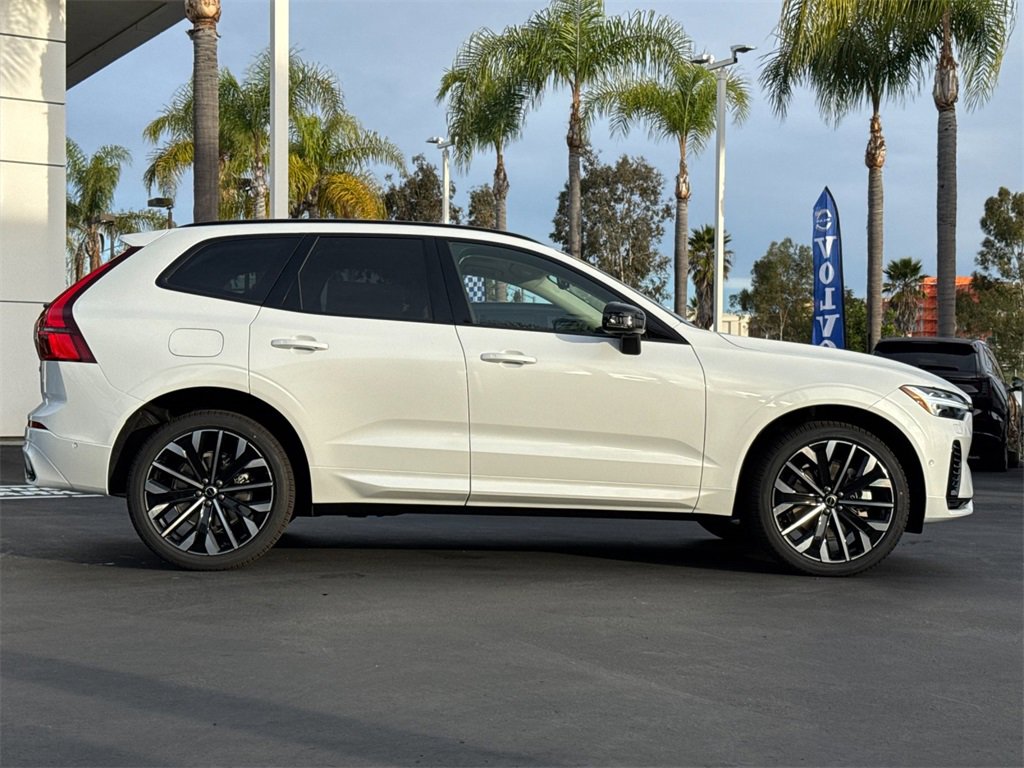 New 2026 Volvo XC60 T8 Ultra w/ Protection Package Premier image 6