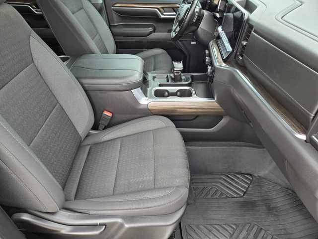 Used 2024 Chevrolet Silverado 1500 LT Trail Boss AWD/4WD image 14