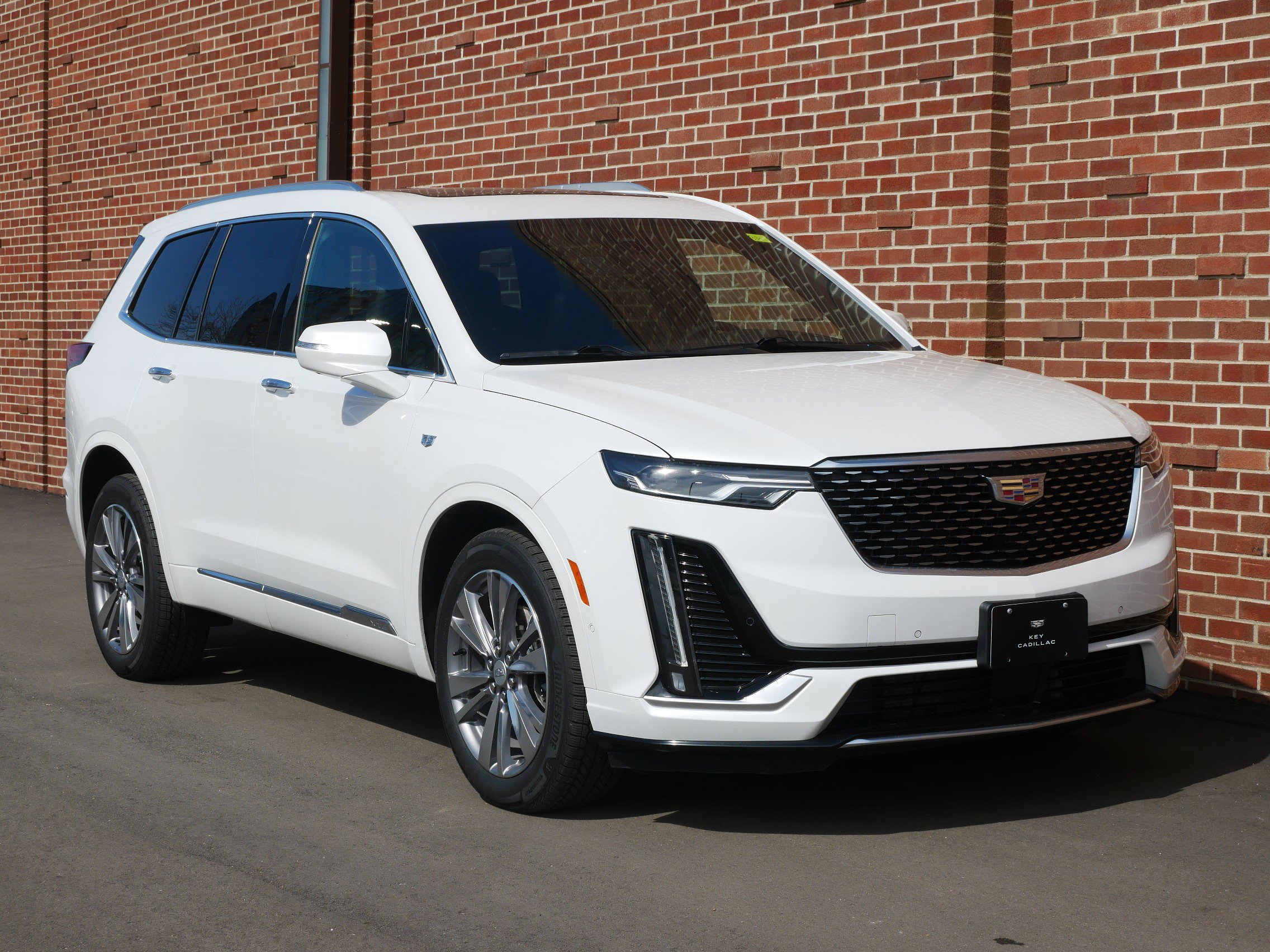 Used 2022 Cadillac XT6 Premium Luxury w/ Technology Package AWD/4WD image 27