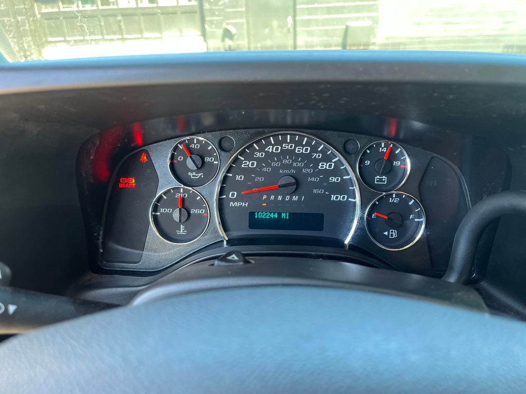 Used 2020 Chevrolet Express 3500 Extended w/ Driver Convenience Package RWD image 22