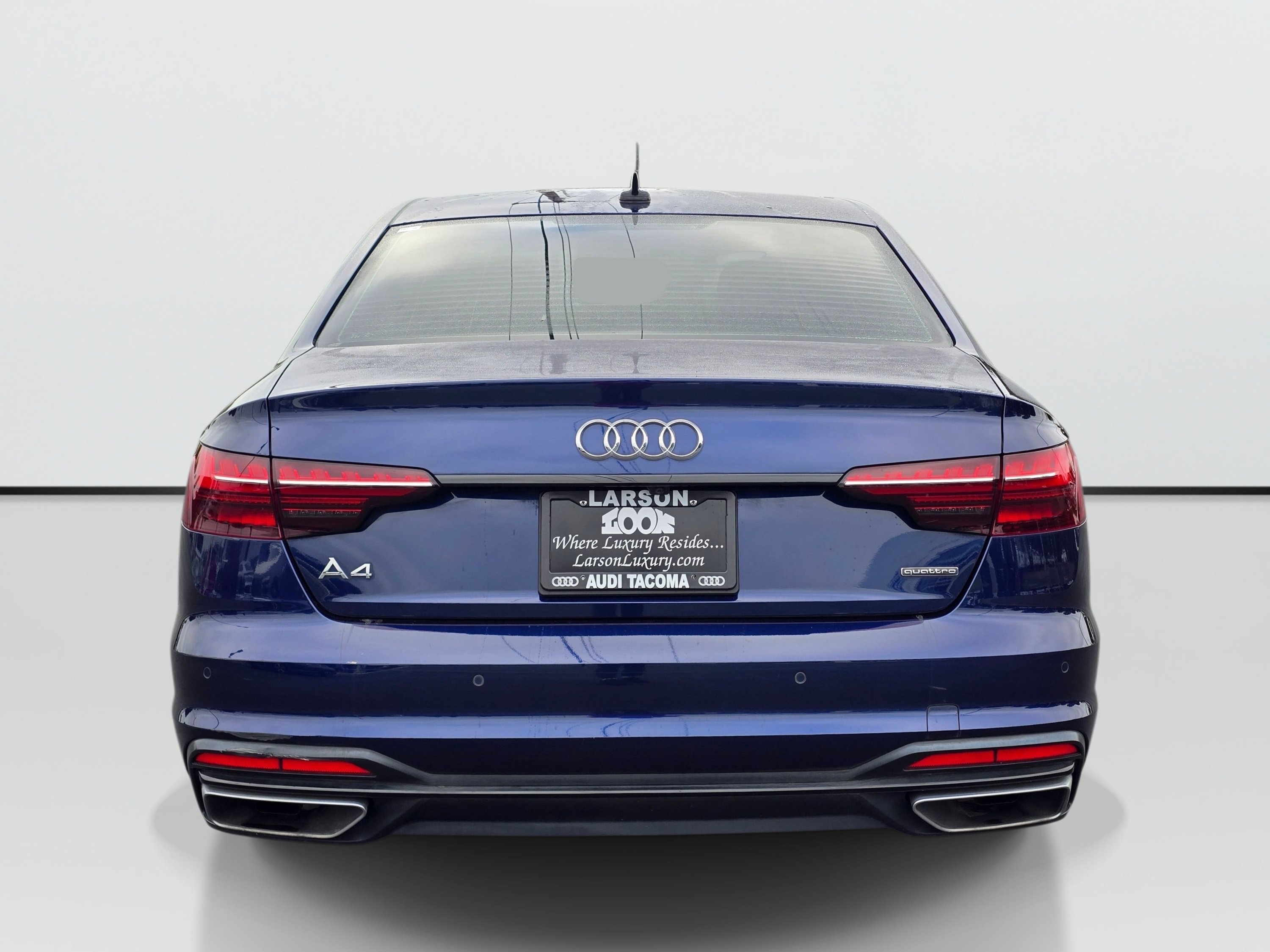 Used 2023 Audi A4 2.0T Premium Plus w/ Premium Plus Package AWD/4WD image 4