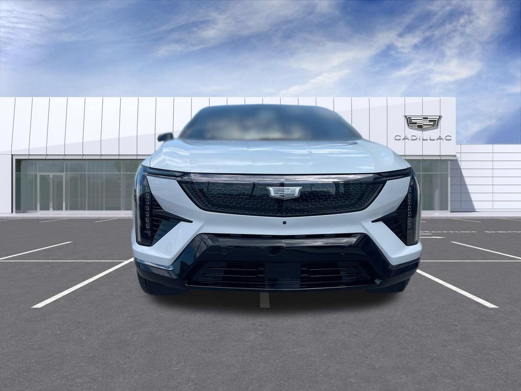 New 2027 Cadillac Optiq Sport w/ LPO, Floor Liner Package AWD/4WD image 3