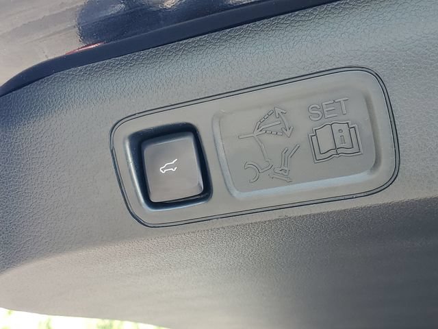 Used 2019 Lincoln Navigator Reserve AWD/4WD image 9