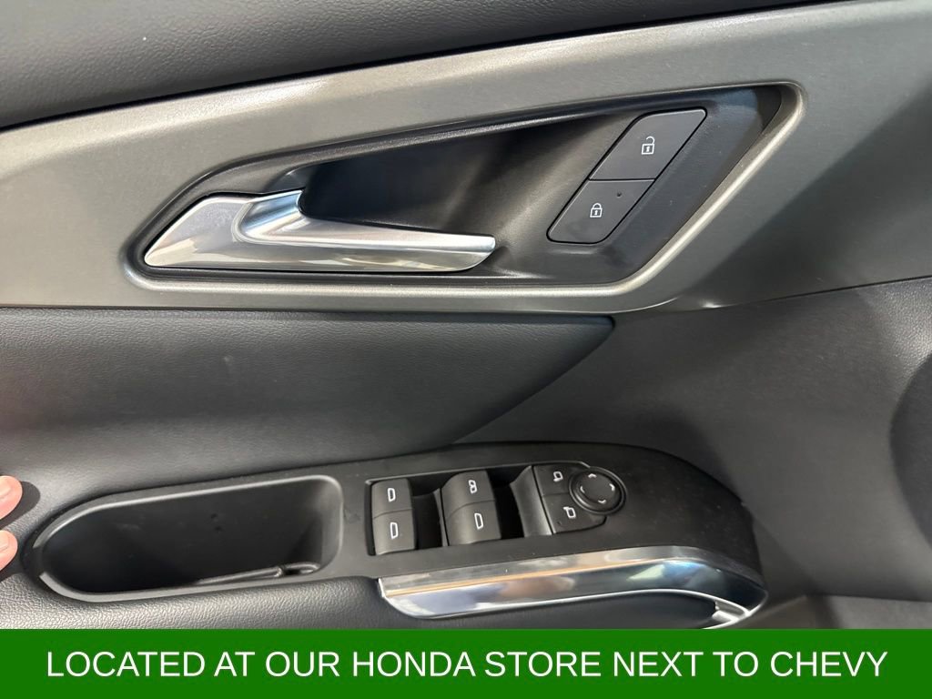 Certified 2024 Chevrolet Traverse LT image 9