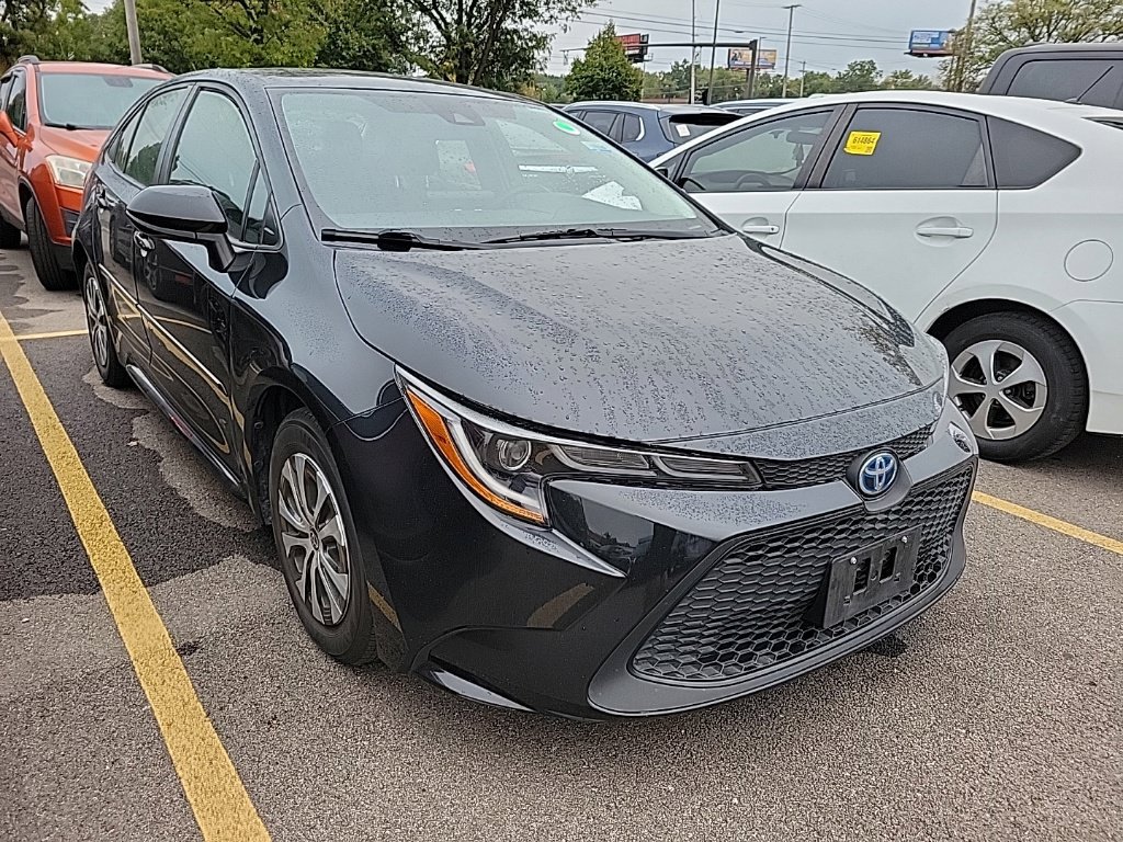 Used 2022 Toyota Corolla LE FWD image 3
