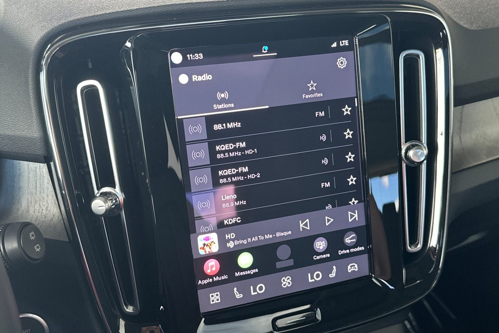 Certified 2023 Volvo XC40 B4 Plus FWD image 21
