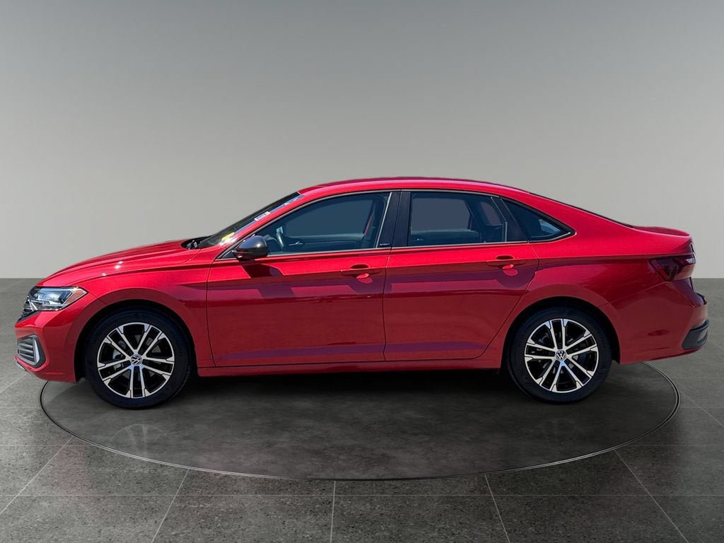 Used 2024 Volkswagen Jetta Sport FWD image 5