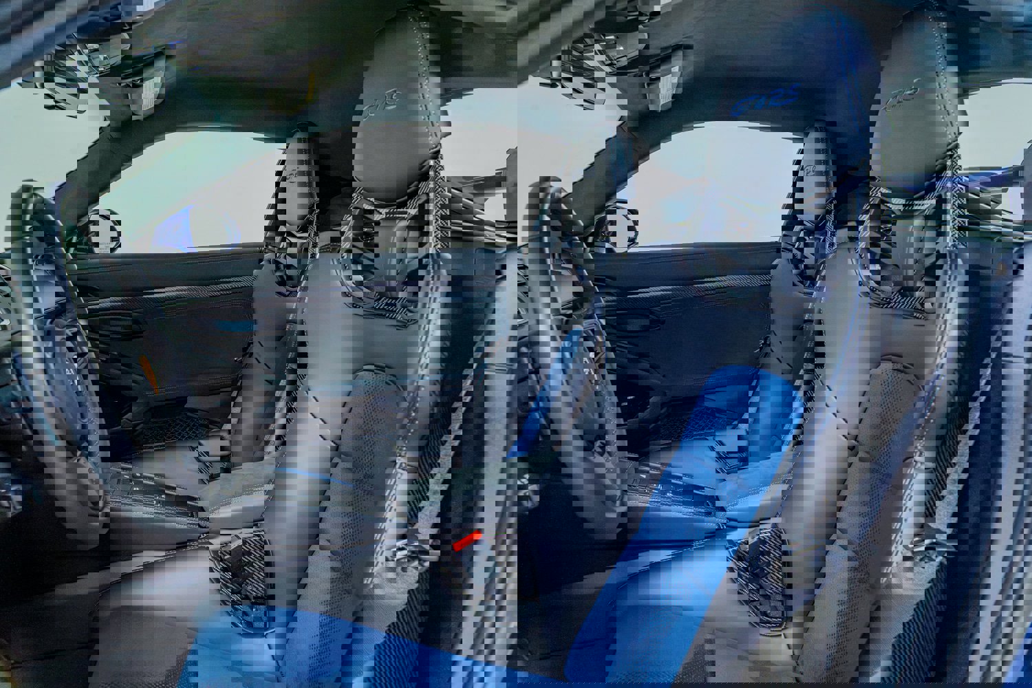 Used 2024 Porsche 718 Cayman GT4 RS RWD image 22