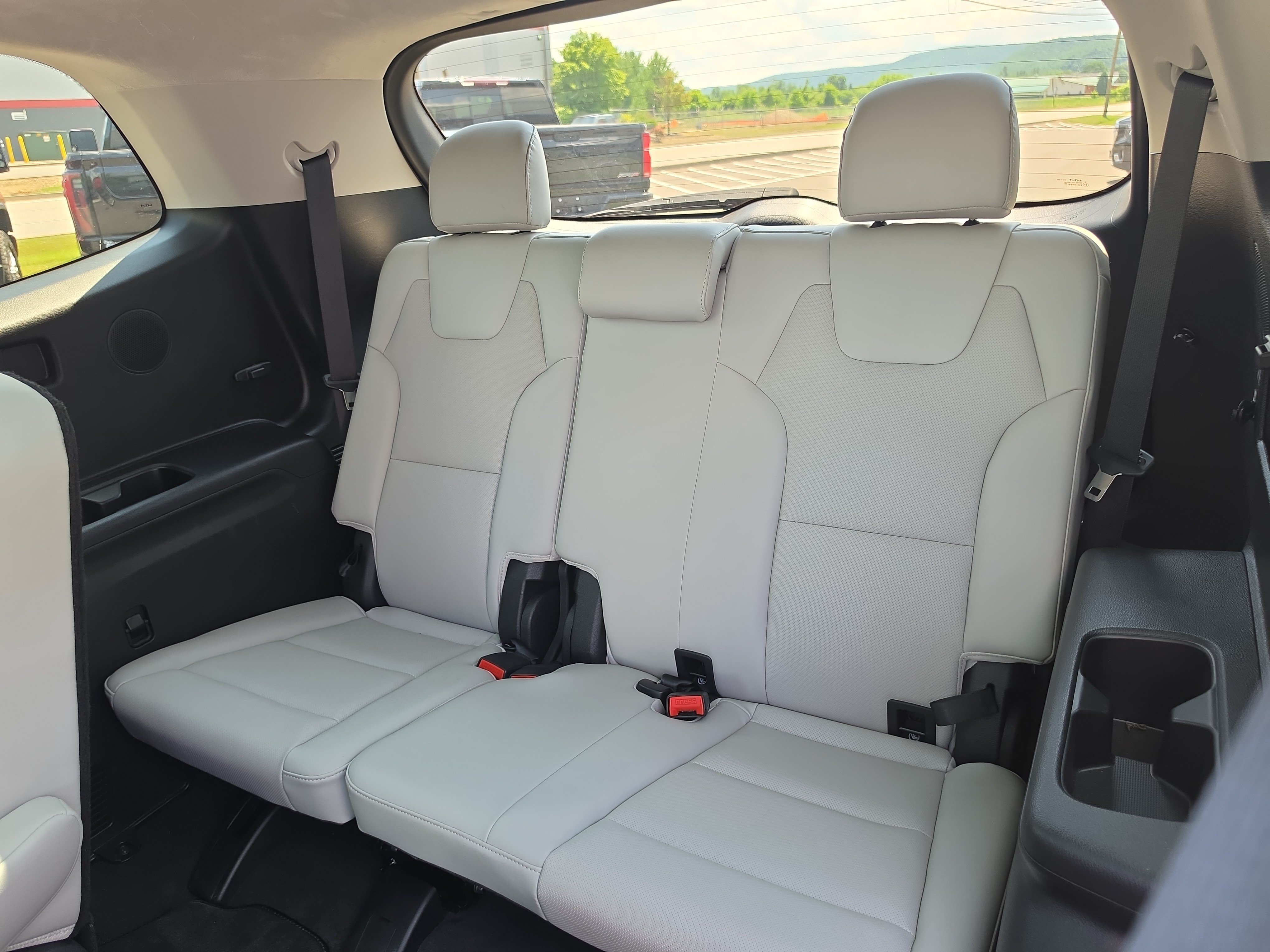 Used 2024 Kia Telluride SX Prestige AWD/4WD image 15