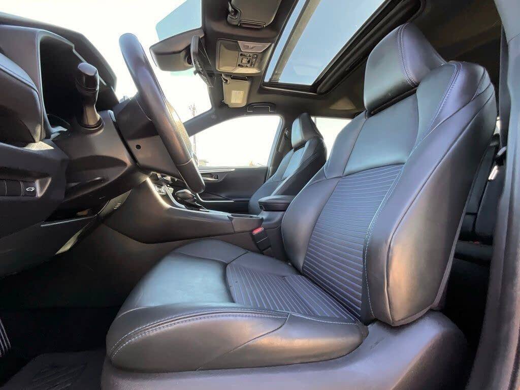 Used 2021 Toyota RAV4 XSE AWD/4WD image 11