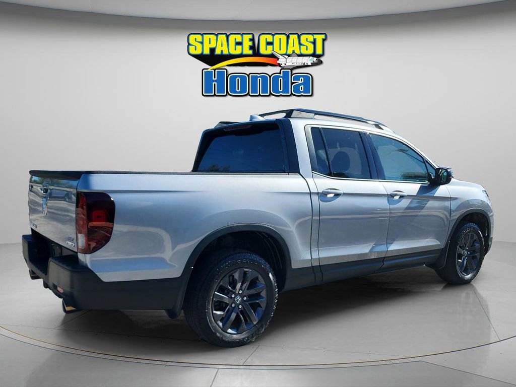 Used 2023 Honda Ridgeline Sport image 3