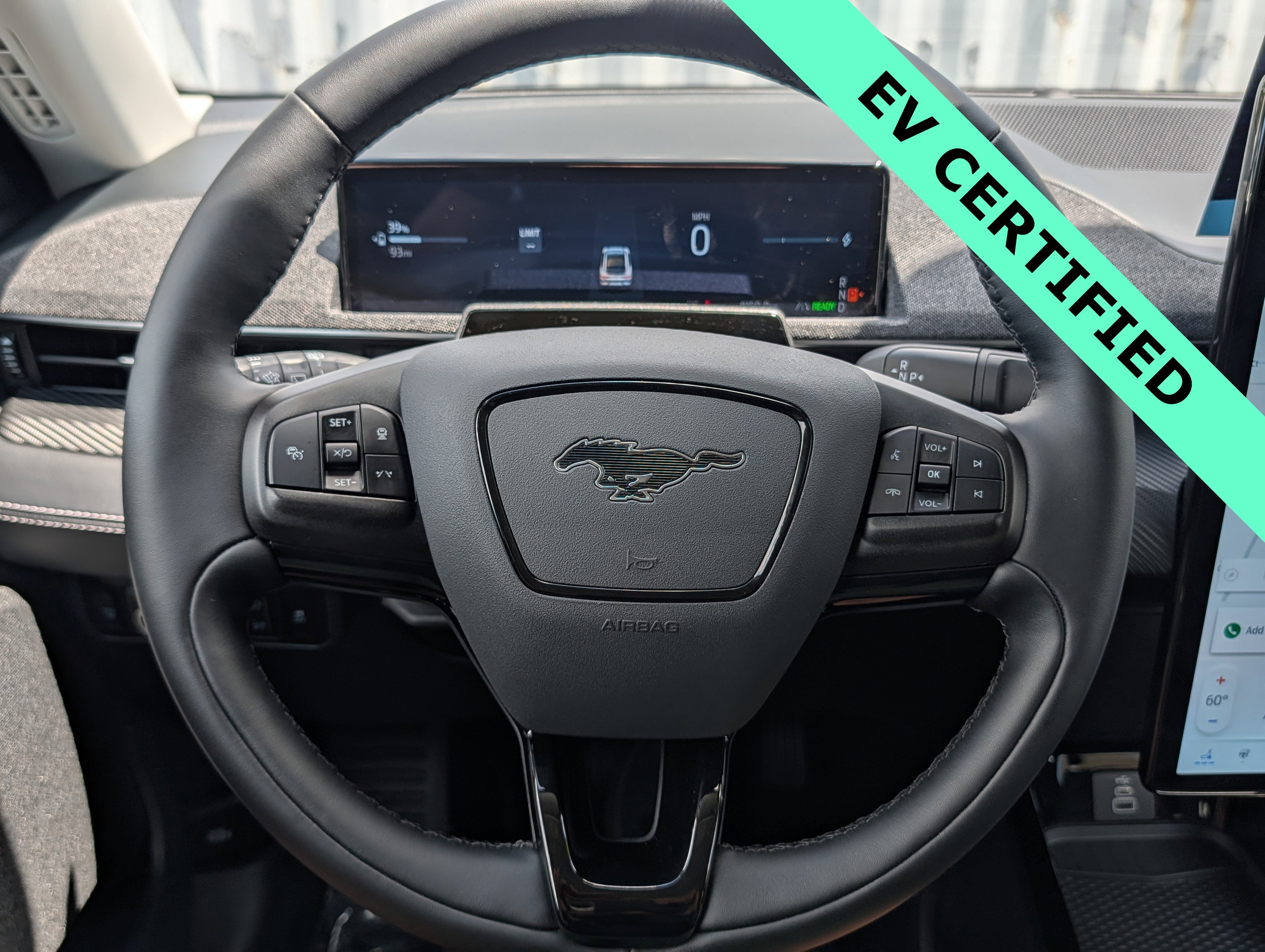 Used 2025 Ford Mustang Mach-E Premium AWD/4WD image 27