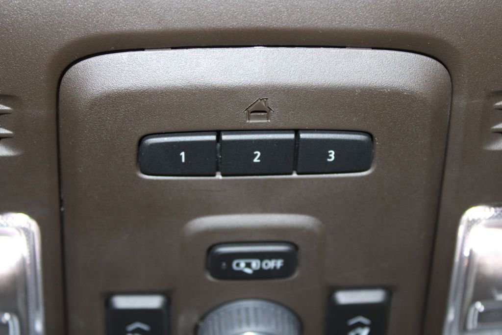 Used 2022 Chevrolet Tahoe LT w/ Luxury Package image 31