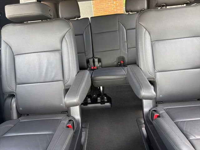 Used 2024 Chevrolet Tahoe LT RWD image 25