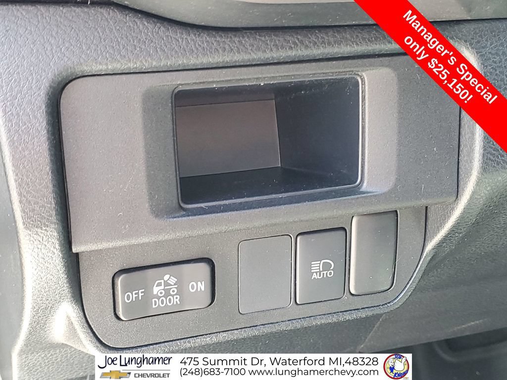 Used 2019 Toyota Tacoma SR5 RWD image 32