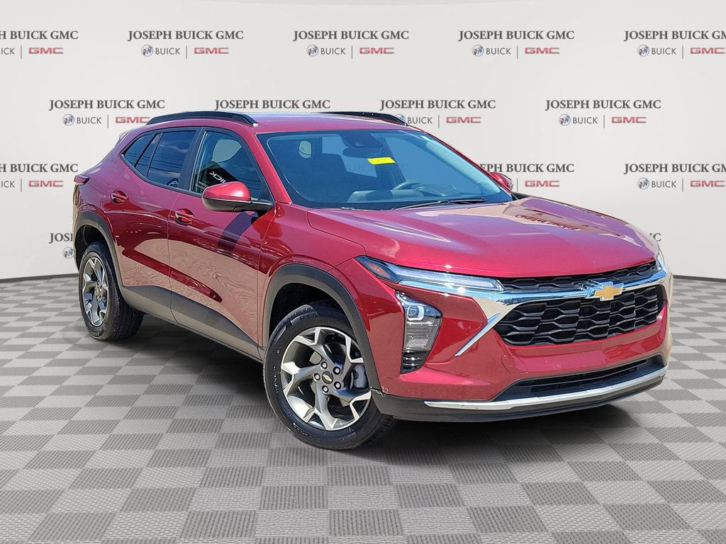 Used 2025 Chevrolet Trax LT FWD video 1