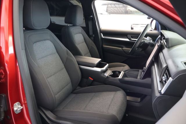 Used 2025 GMC Terrain Elevation image 21